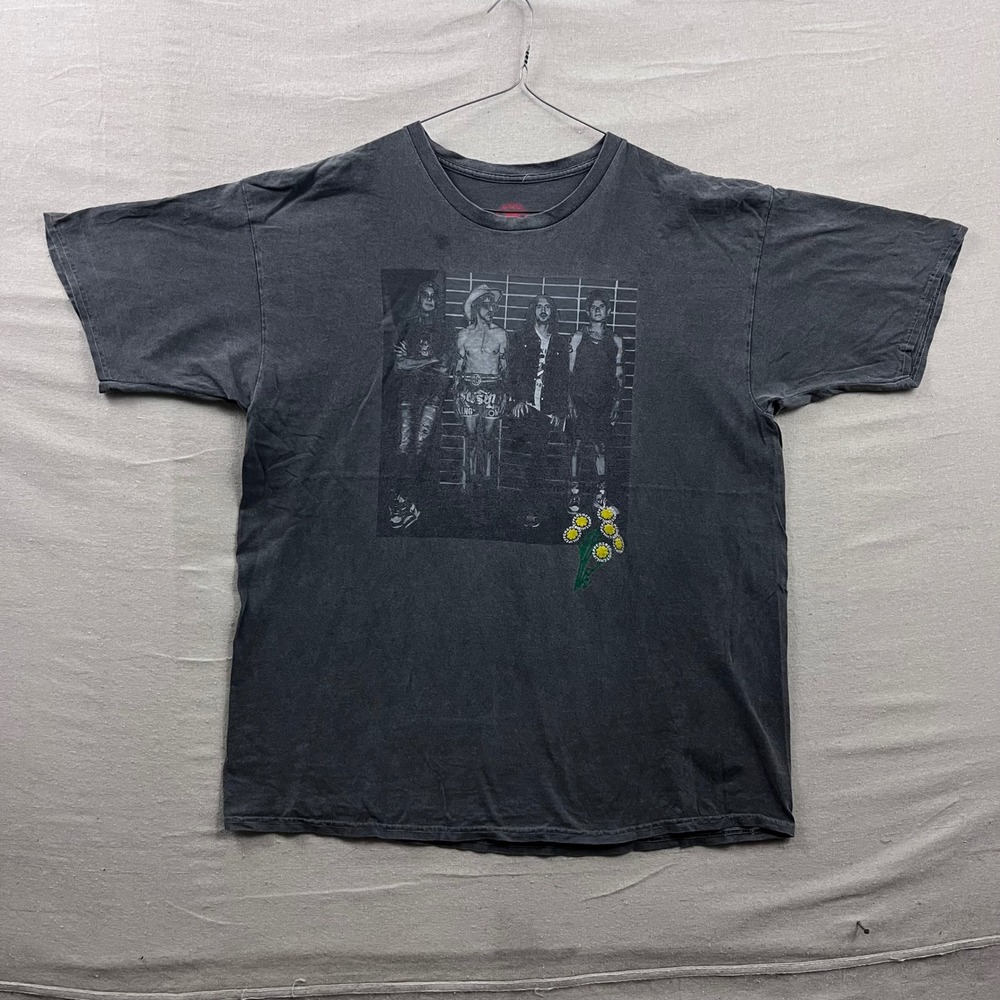 Red Hot Chili Peppers Graphic T-Shirt Men XL Black Unlimited Love Tour 2022-2023